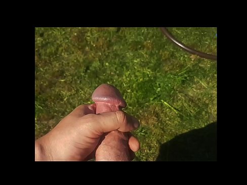 ❤️ Horúca kočka si nechá jebnúť ružovú kundičku a vystrieka sa so squirtom v letnej záhrade ❤❌ Porno na sk.yh9n.top ☑